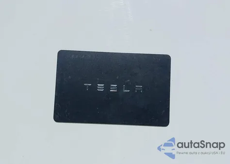 2023 Tesla Model Y Awd/Long Range Dual Motor All-Wheel Drive из США, поврежденный, VIN 7SAYGDEE5PF695827